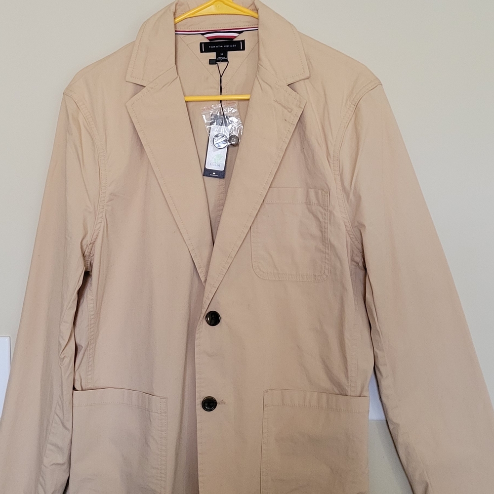 Tommy Hilfiger Men's Beige Lightweight Jacket